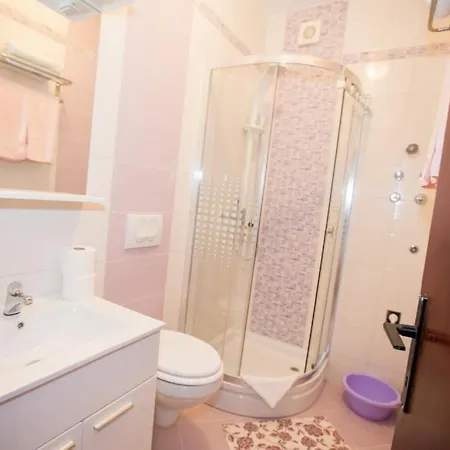 178 Apartment *