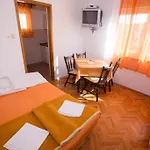 178 Apartamento *