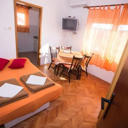 Appartement 178 Lopar