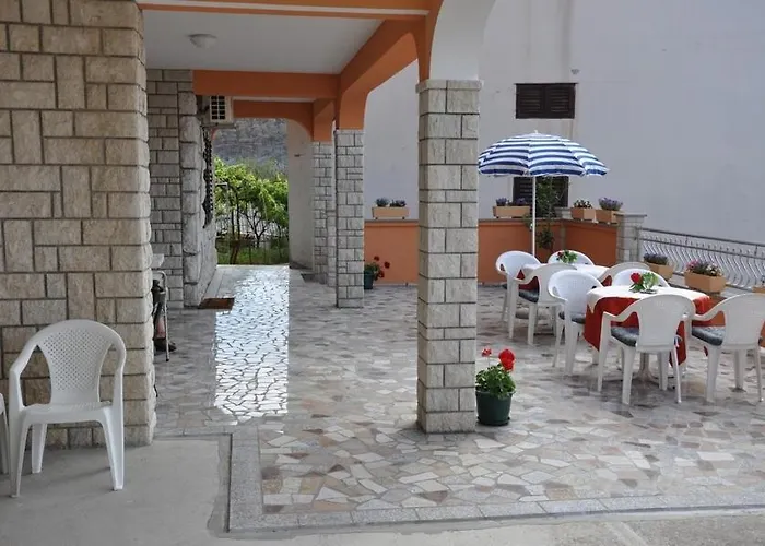 Apartamento 178 *